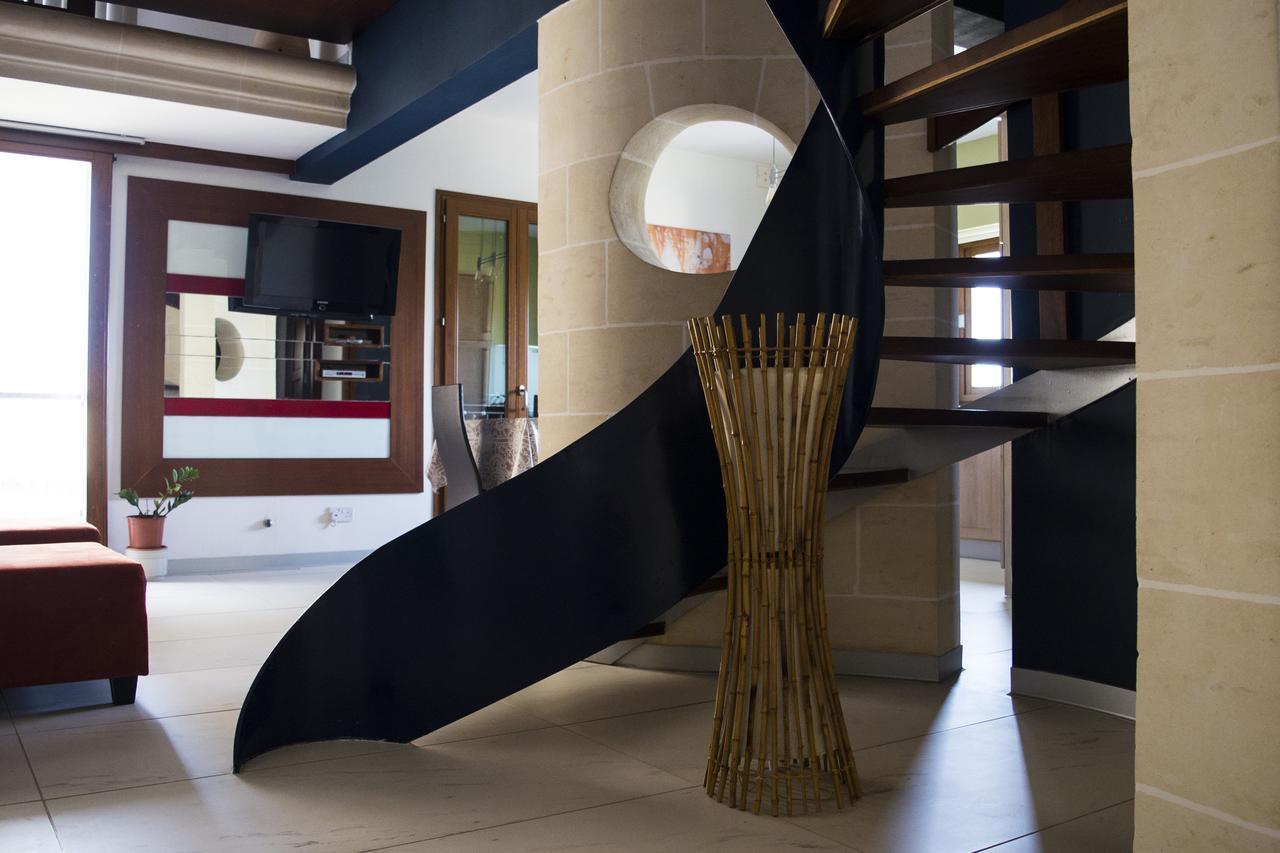 Għajnsielem Luxury Apartment - Fort Chambray מראה חיצוני תמונה